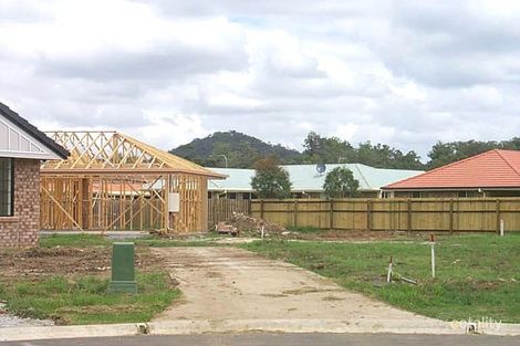 8 Hollyfern Ct, Oxenford, QLD 4210