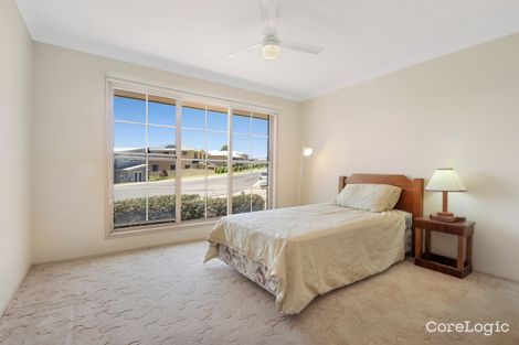 Property photo of 16 Dulip Close Dalmeny NSW 2546