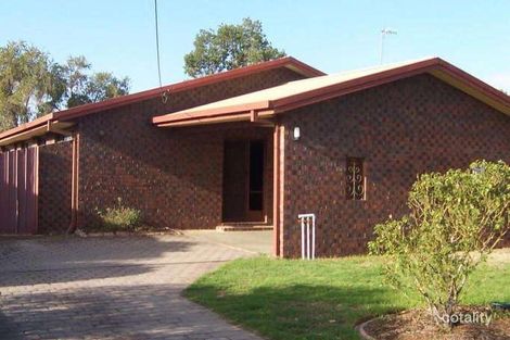 Property photo of 407 Henry Street Deniliquin NSW 2710