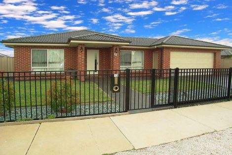 12 Brambuck Ave, Kialla, VIC 3631