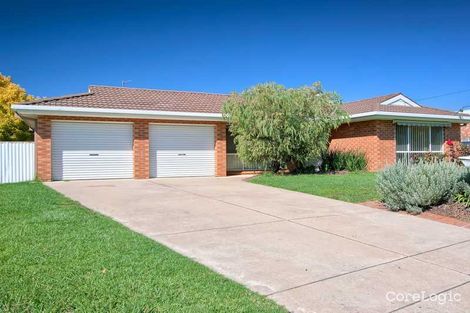 Property photo of 8 Magnolia Parade Lake Albert NSW 2650