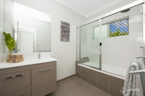 Property photo of 25 Leigh Street West End QLD 4810