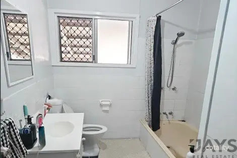 Property photo of 15 Alpha Avenue Sunset QLD 4825