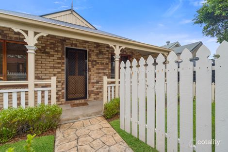 Property photo of 36 Gippsland Circuit Forest Lake QLD 4078