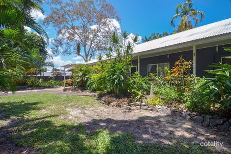 4 Albatross Cl, Cooya Beach, QLD 4873