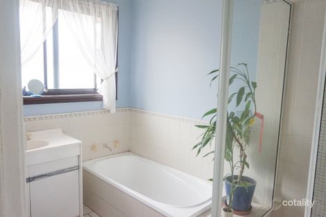 Property photo of 1/10 Storey Street Oak Flats NSW 2529
