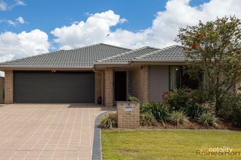 23 Lancaster Cct, Redland Bay, QLD 4165