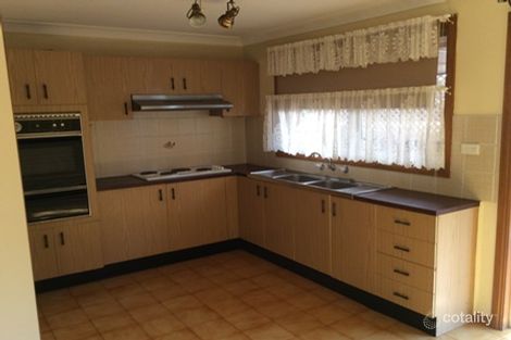 Property photo of 5/2 Bensley Road Macquarie Fields NSW 2564