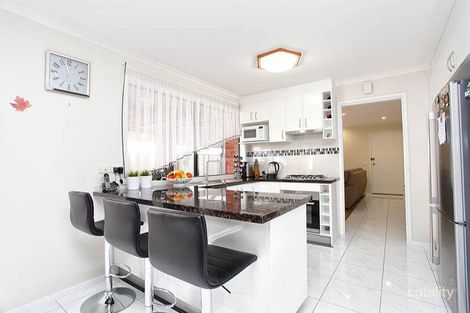 Property photo of 1 Bluestone Walk Delahey VIC 3037