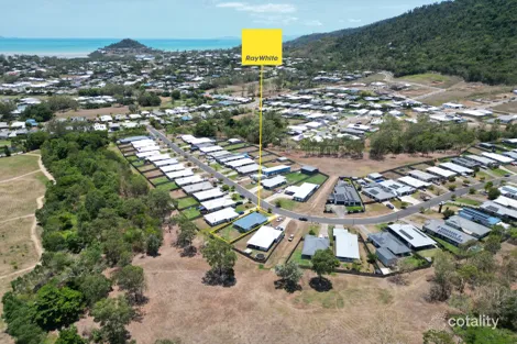 Property photo of 38 Trader Crescent Cannonvale QLD 4802