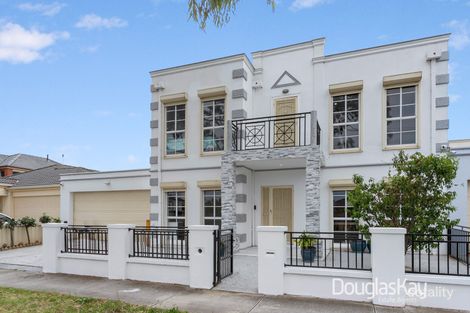 171 Suffolk Rd, Sunshine North, VIC 3020