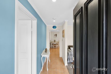 Property photo of 27 Erebus Circuit Morphett Vale SA 5162