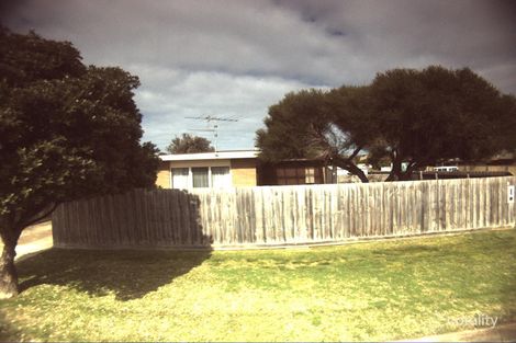 Property photo of 8 Loch Ard Drive Ocean Grove VIC 3226