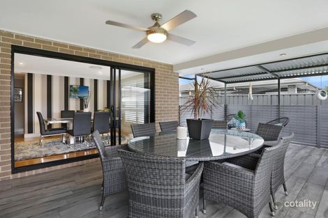 Property photo of 17 Flemmings Crescent Horsley NSW 2530