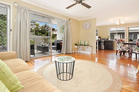 11 Tristania St, Everton Hills, QLD 4053