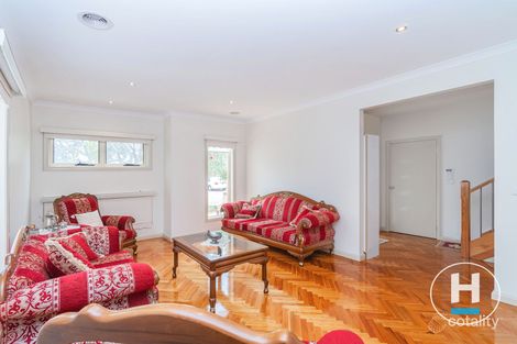 Property photo of 8 Dalwhinnie Crescent Craigieburn VIC 3064