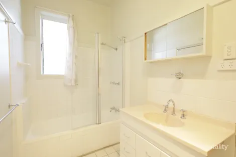Property photo of 71 Martin Street Tenterfield NSW 2372