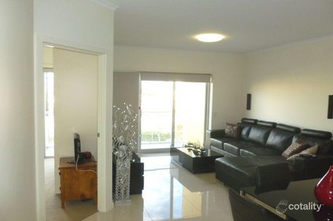 Property photo of 10/10-16 Light Common Mawson Lakes SA 5095