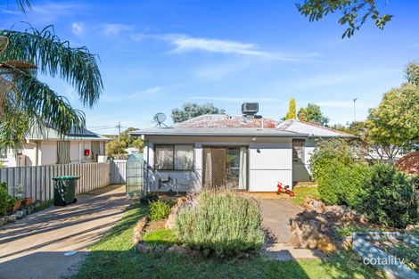 Property photo of 15 Condon Avenue Mount Austin NSW 2650