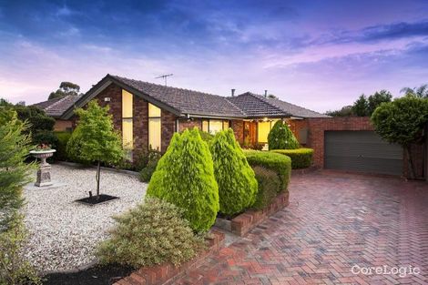 Property photo of 17 Mayfield Drive Mill Park VIC 3082