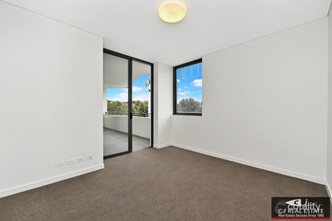Property photo of 7407/2 Cullen Close Forest Lodge NSW 2037
