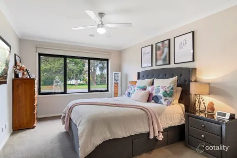 Property photo of 159 Station Street Epsom VIC 3551