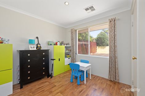 Property photo of 19 Meadowview Mews Canning Vale WA 6155