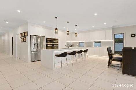 Property photo of 15 Southaven Drive Helensvale QLD 4212
