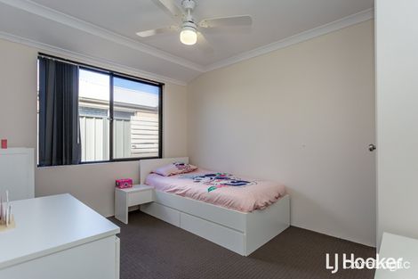 Property photo of 80 Kardan Boulevard Byford WA 6122