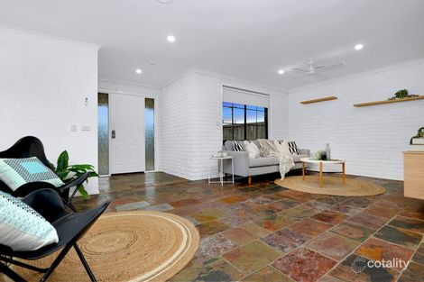Property photo of 23 Edington Way Craigieburn VIC 3064