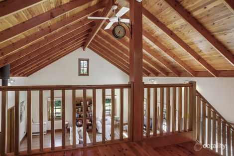 Property photo of 16 Pine Avenue Wentworth Falls NSW 2782