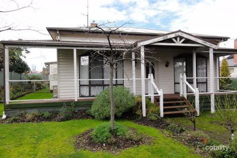 84 Edgecombe St, Kyneton, VIC 3444