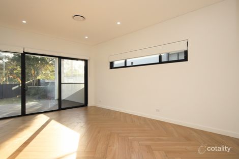 Property photo of 48 Larien Crescent Birrong NSW 2143