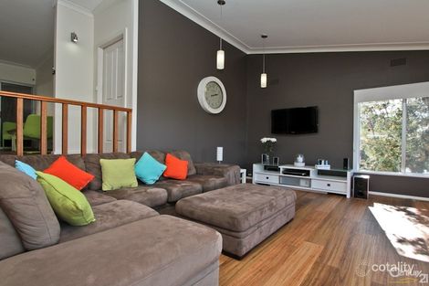 Property photo of 7 Kananook Crescent Belmont North NSW 2280