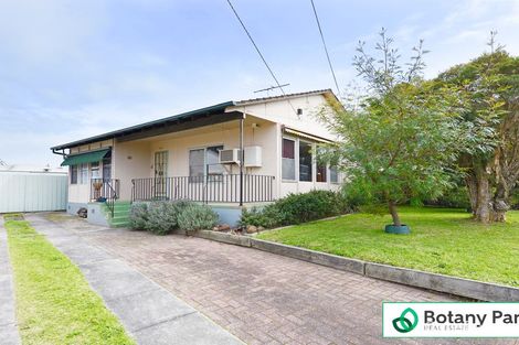 Property photo of 4 Lindsay Street Frankston North VIC 3200