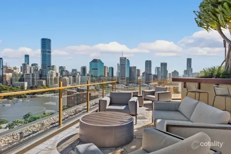 Property photo of 701/25 Shafston Avenue Kangaroo Point QLD 4169