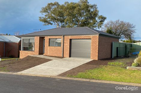 Property photo of 24 Lakeside Court Hamilton VIC 3300