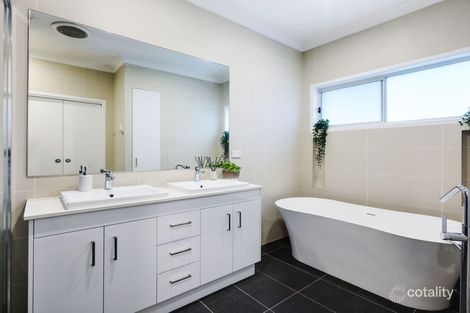 Property photo of 30 Azure Way Coomera QLD 4209