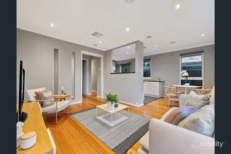 Property photo of 5 Pimpala Avenue Seaford VIC 3198
