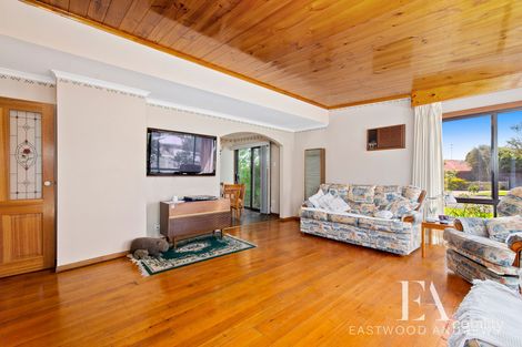 Property photo of 270 Wilsons Road St Albans Park VIC 3219