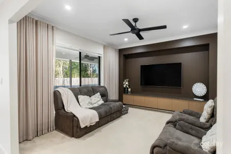 Property photo of 43 Magpie Crescent Redbank Plains QLD 4301