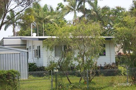 60-62 Cochrane St, Mooroobool, QLD 4870