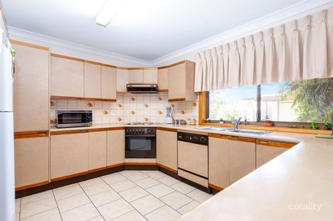 Property photo of 4 Meadowbank Drive Dubbo NSW 2830