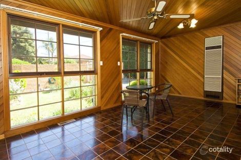 Property photo of 4 Hooper Street Macleod VIC 3085