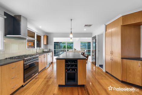 Property photo of 20 Lascelle Drive Vermont South VIC 3133