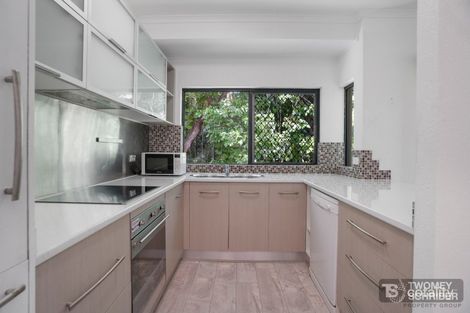 Property photo of 319 Severin Street Parramatta Park QLD 4870