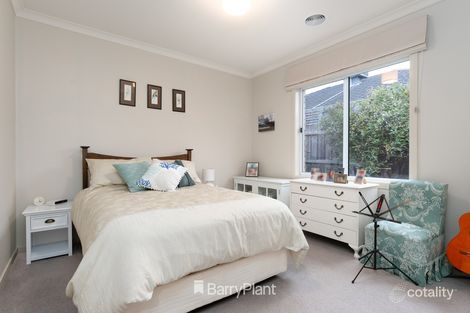 Property photo of 16 Blackheath Mews Waurn Ponds VIC 3216
