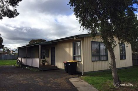 Property photo of 1 Toolern Street Melton South VIC 3338