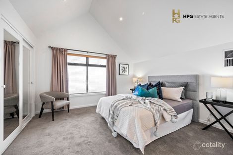 Property photo of 2/12 Banksia Grove Tullamarine VIC 3043