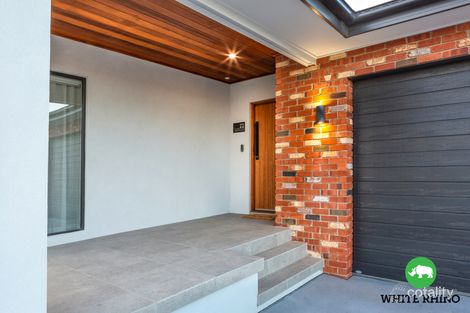 Property photo of 22 Erskine Loop Googong NSW 2620